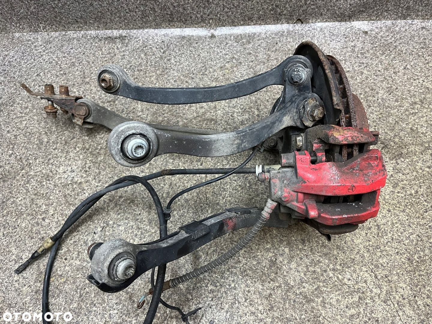 Zawieszenie zwrotnica wahacz zacisk tarcza lewy tyl Mercedes W211 3.2 CDI - 3