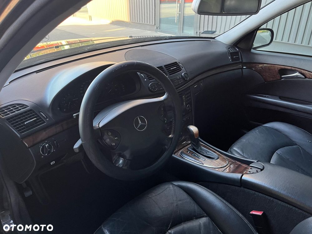 Mercedes-Benz Klasa E 200 CDI Automatik Classic - 12