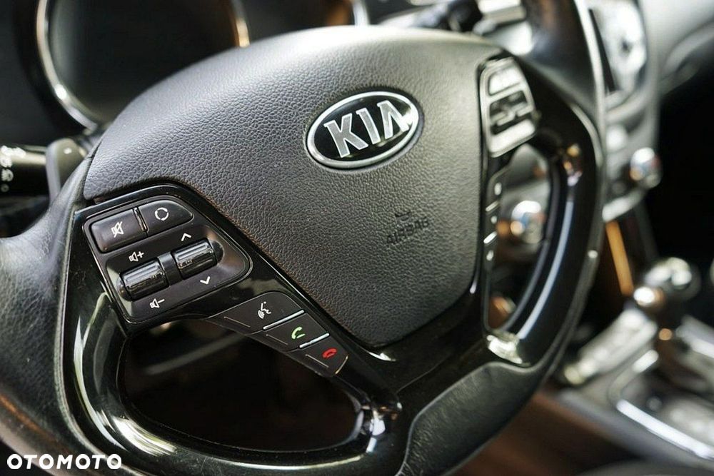 Kia Ceed - 27