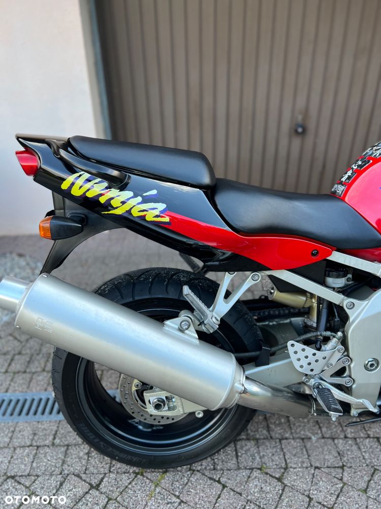 Kawasaki ZX - 9