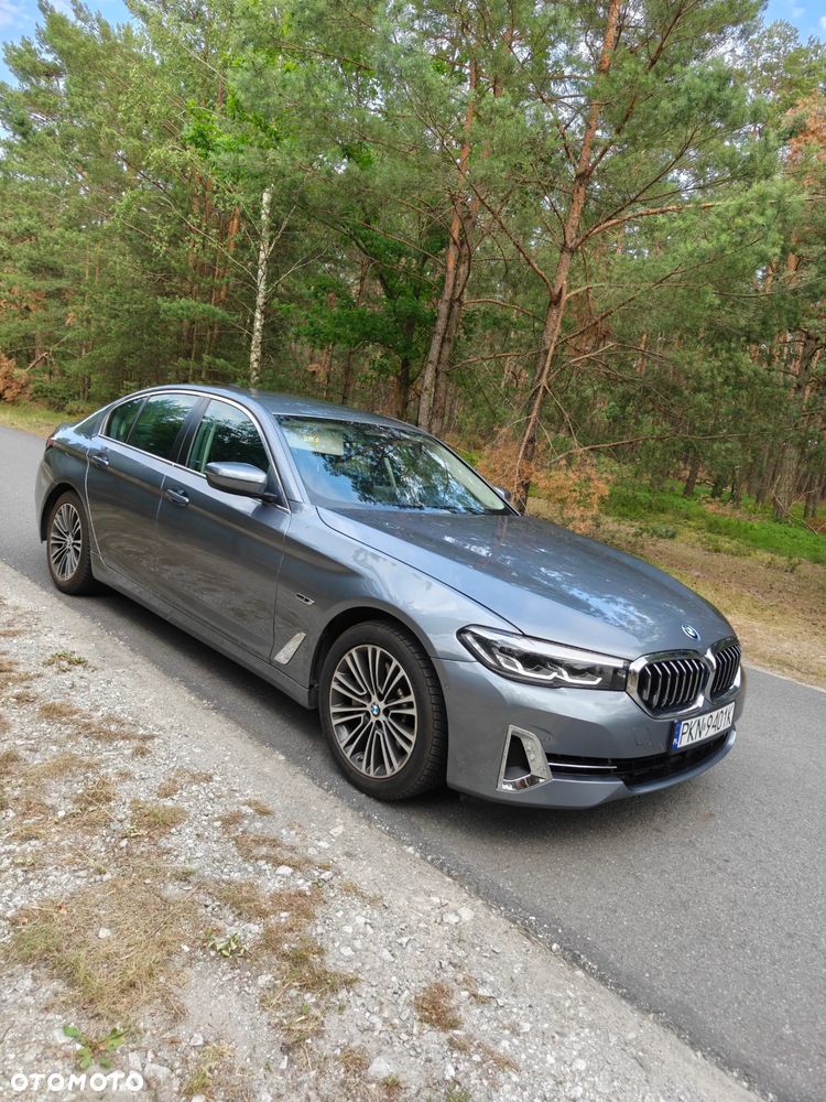 BMW Seria 5 530e Luxury Line - 17