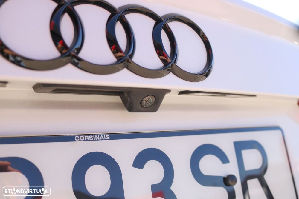 Audi Q3 Sportback 45 TFSIe S line S tronic - 17