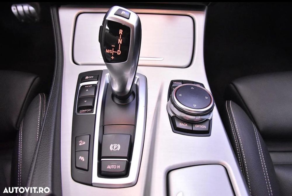 BMW Seria 5 530d xDrive AT - 19