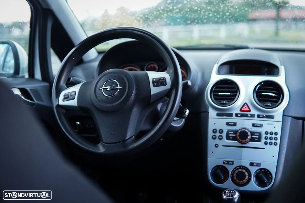 Opel Corsa 1.3 CDTI Enjoy EcoFLEX - 11