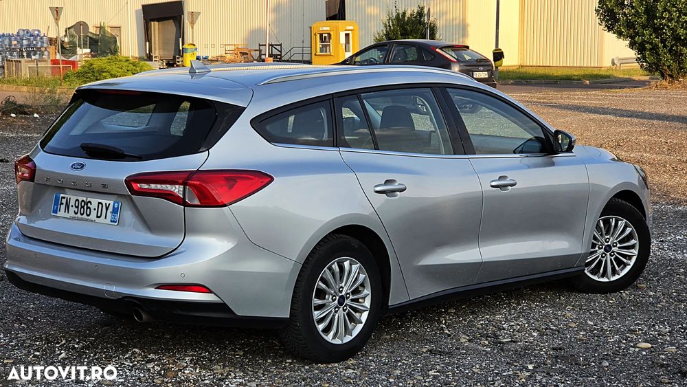 Ford Focus 1.0 EcoBoost Titanium - 5