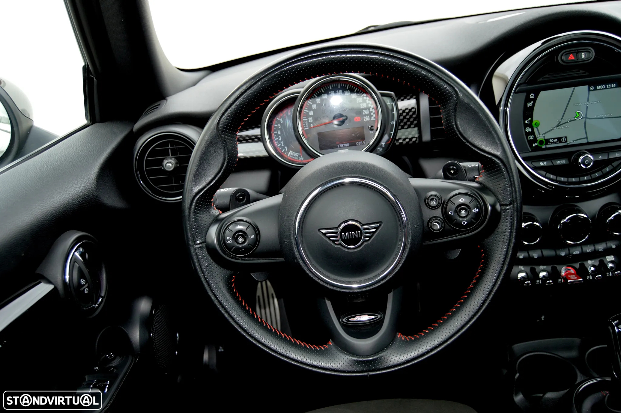MINI 3 Portas John Cooper Works Aut. - 29