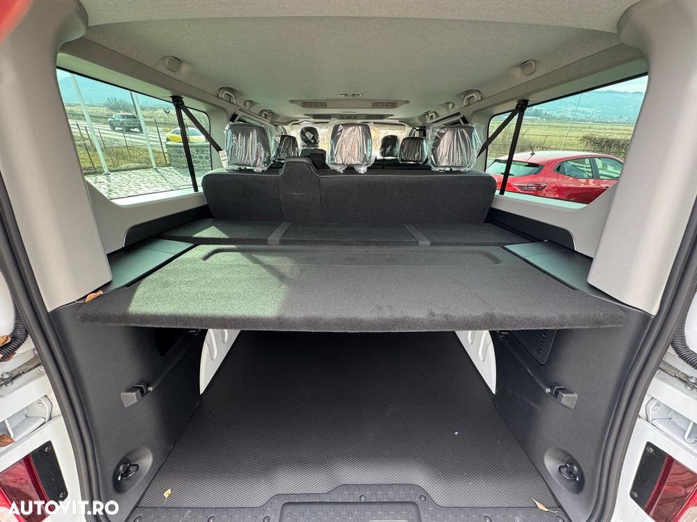 Renault Trafic 2.0 Blue dCi 150 S&S L2 8+1 Zen - 4