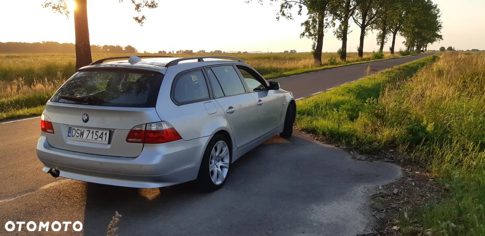 BMW Seria 5 520d - 5