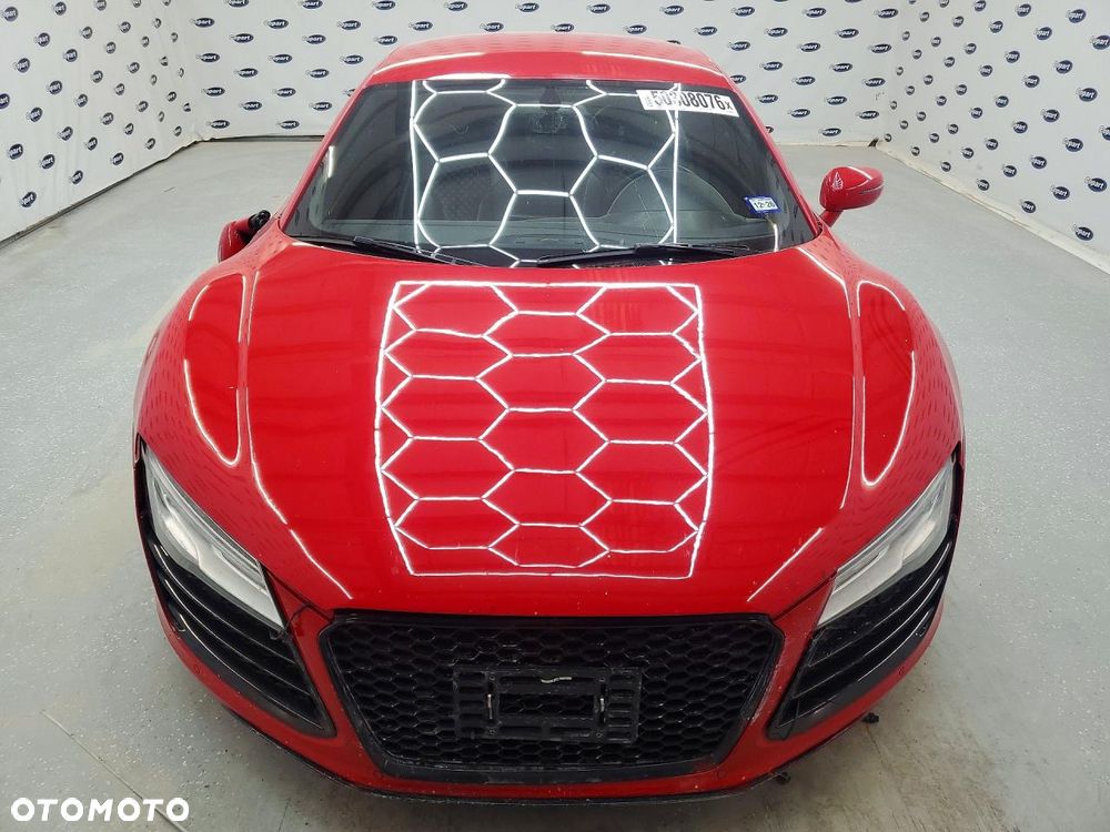 Audi R8 Coupé - 2
