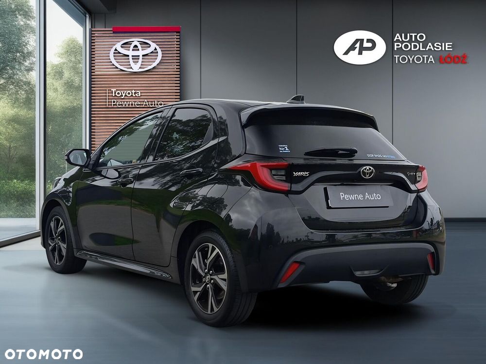 Toyota Yaris Hybrid 1.5 Style - 6
