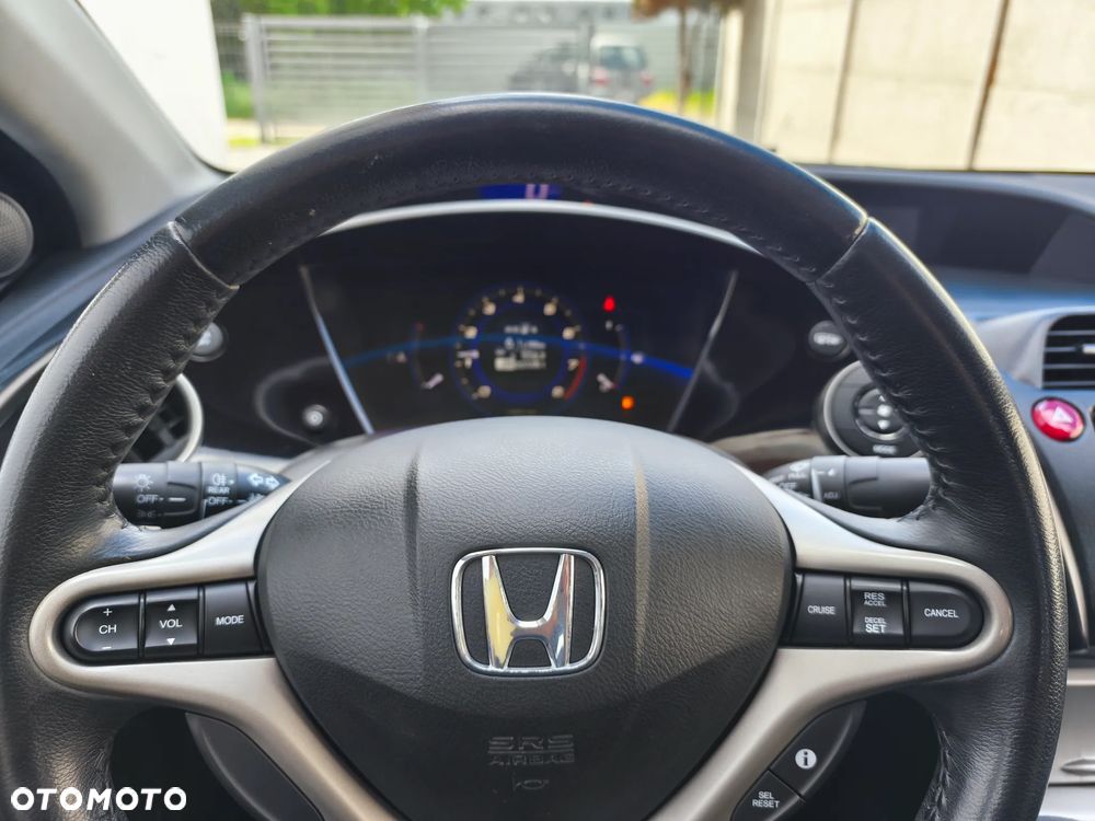 Honda Civic 1.8i-VTEC Sport - 12