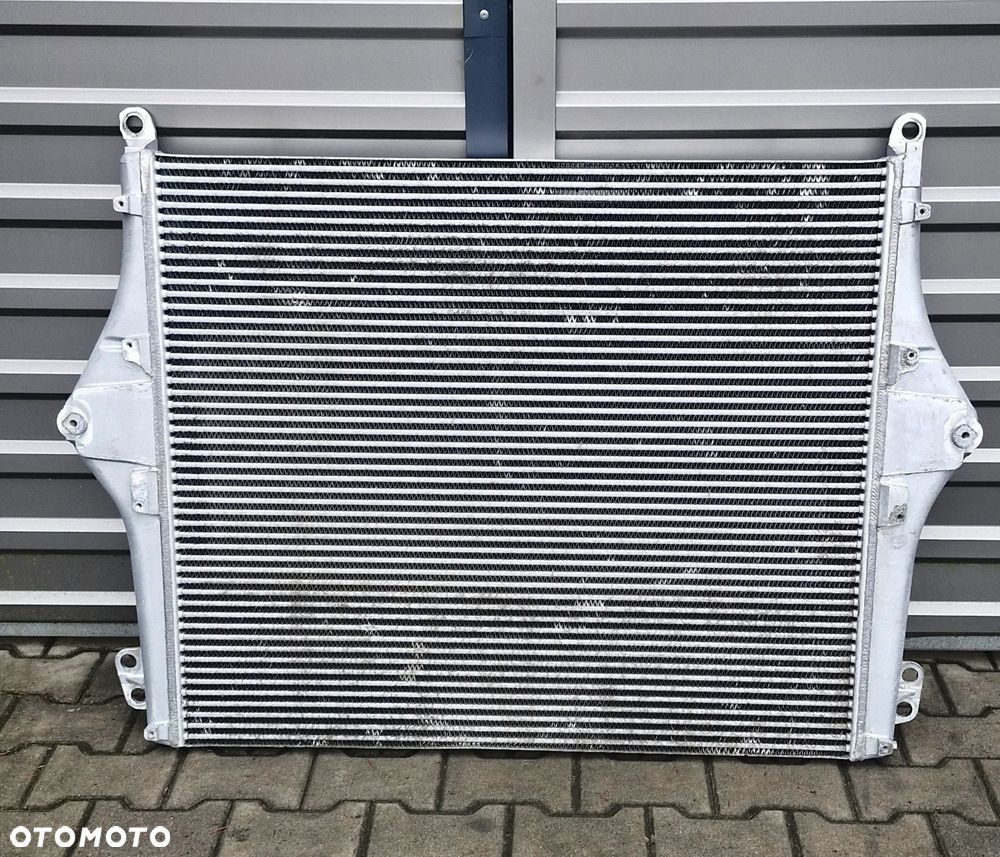 Scania S CHŁODNICA POWIETRZA INTERCOOLER 28117351 - 2