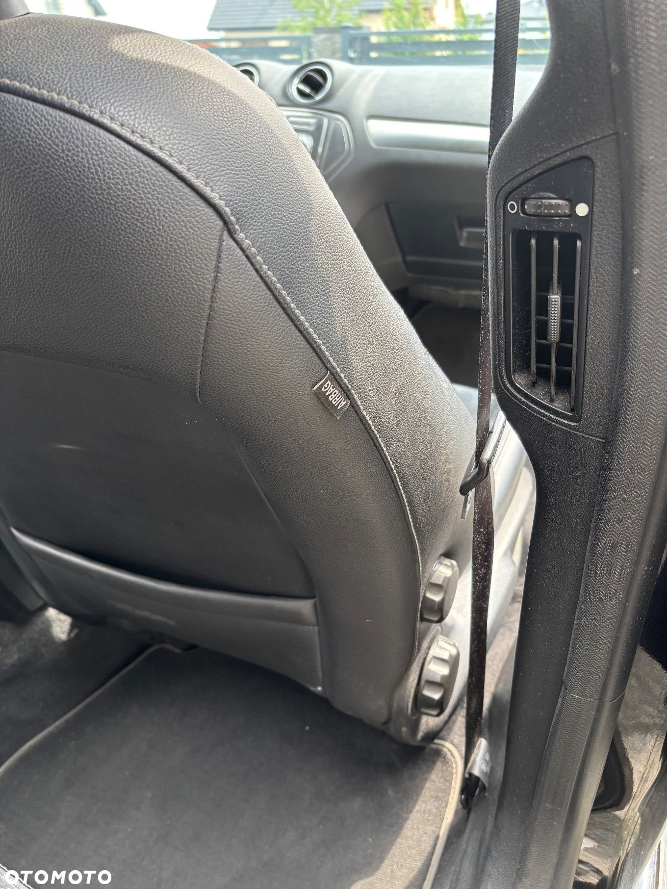 Ford Mondeo 2.0 TDCi Titanium - 14