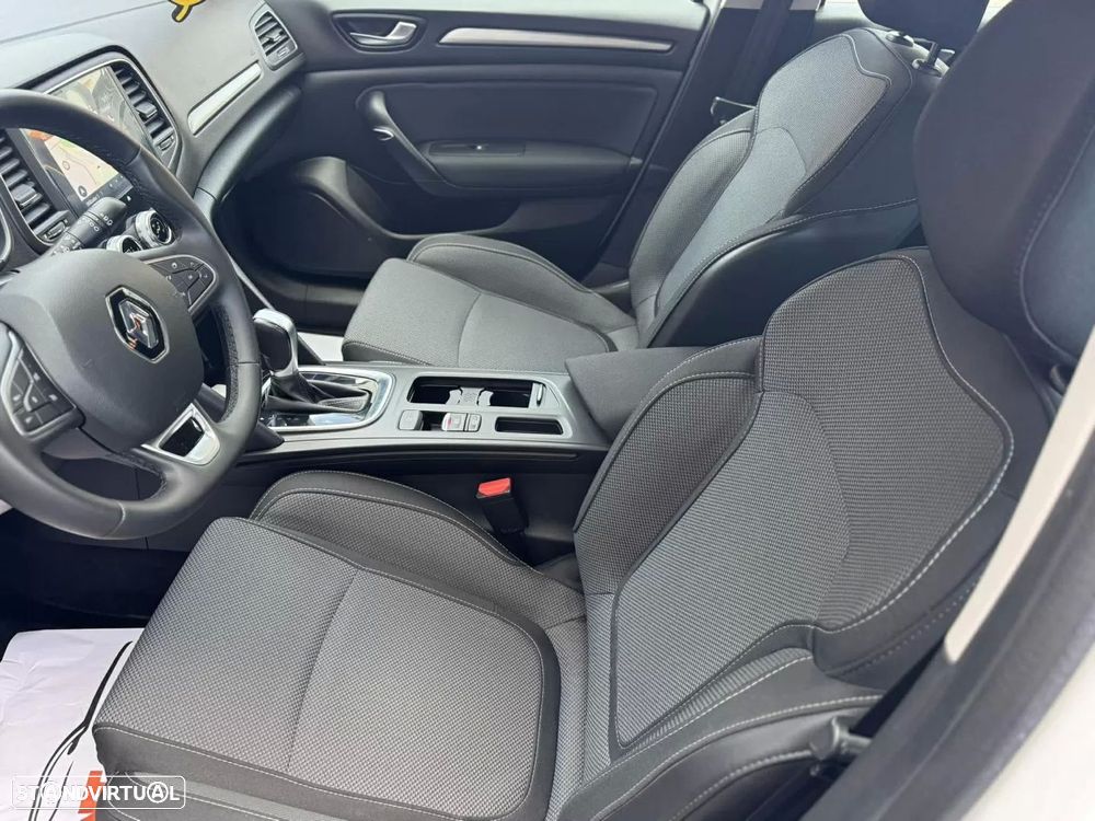 Renault Mégane Sport Tourer 1.6 E-Tech Plug-In Hybrid Equilibre - 3