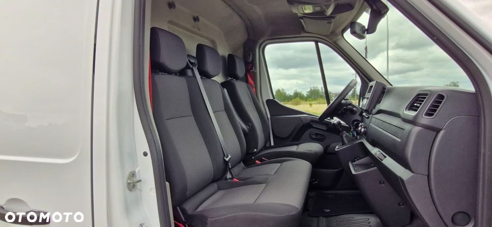 Renault Master - 15