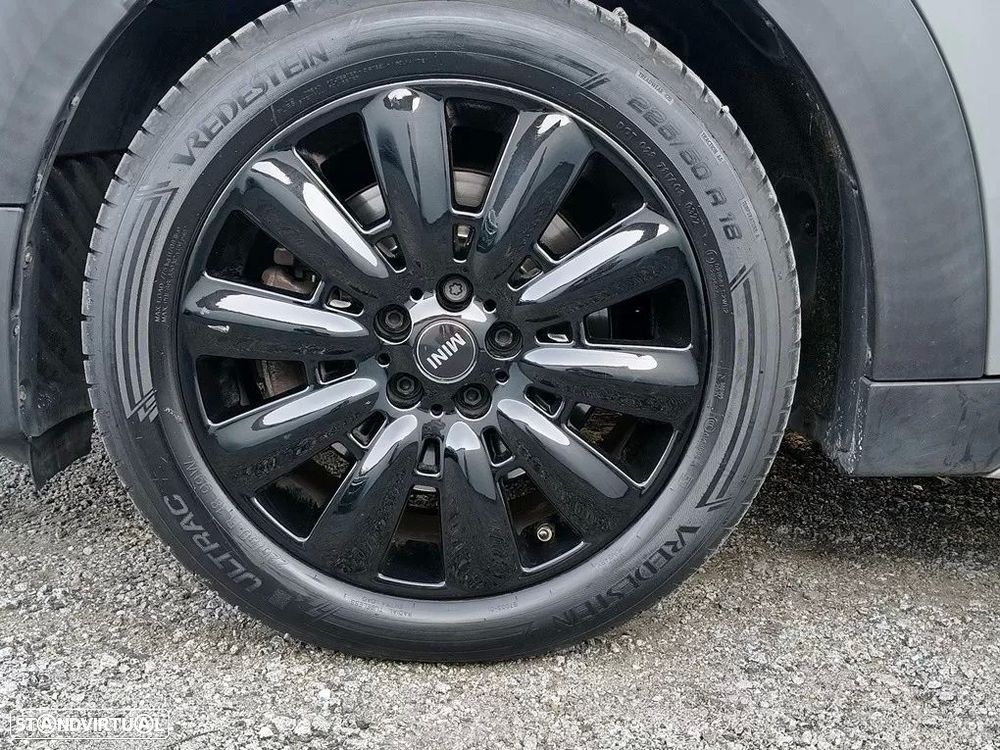MINI Countryman Cooper SE ALL4 Auto - 30