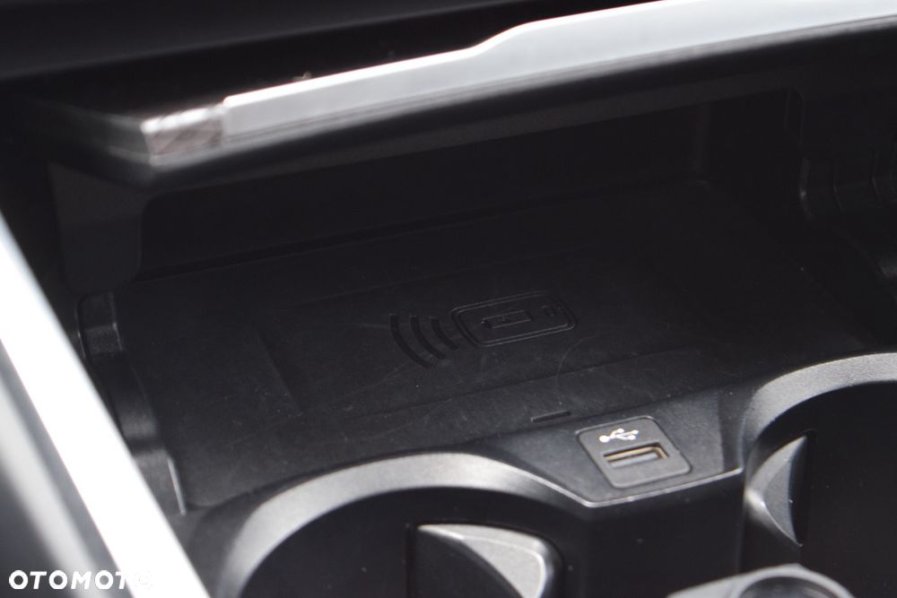 BMW Seria 3 320d xDrive mHEV M Sport sport - 22