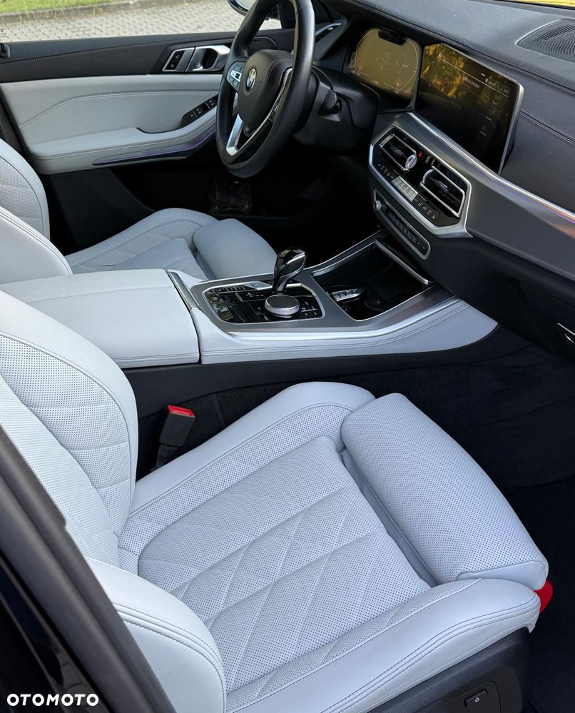 BMW X5 xDrive25d - 8