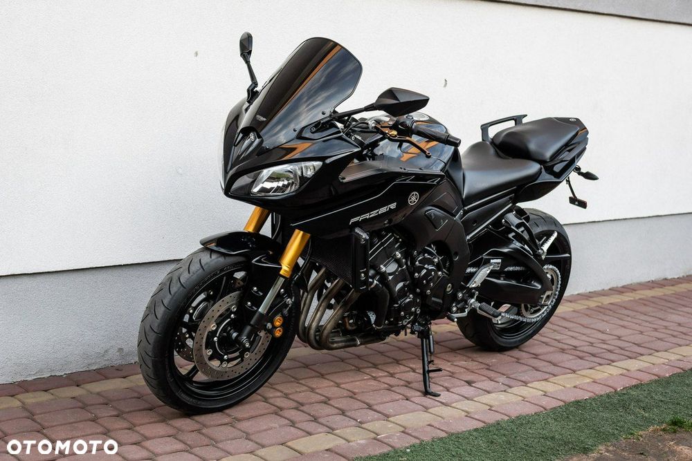 Yamaha FZ - 6