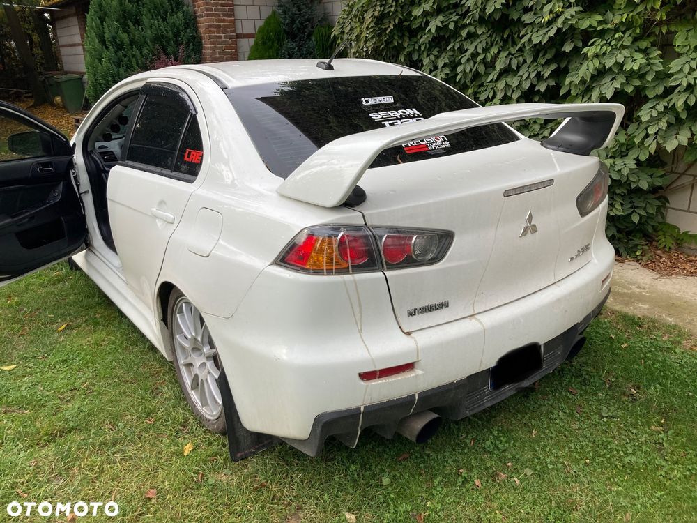 Mitsubishi Lancer Evolution - 5