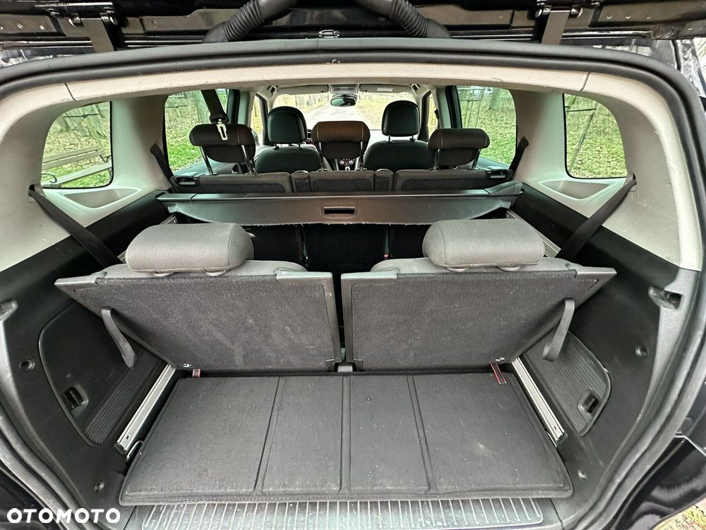 Opel Zafira - 22