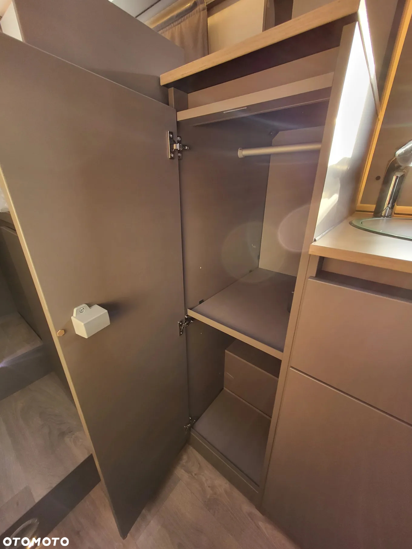 LMC Tourer Lift H664G / Ford Transit - 23