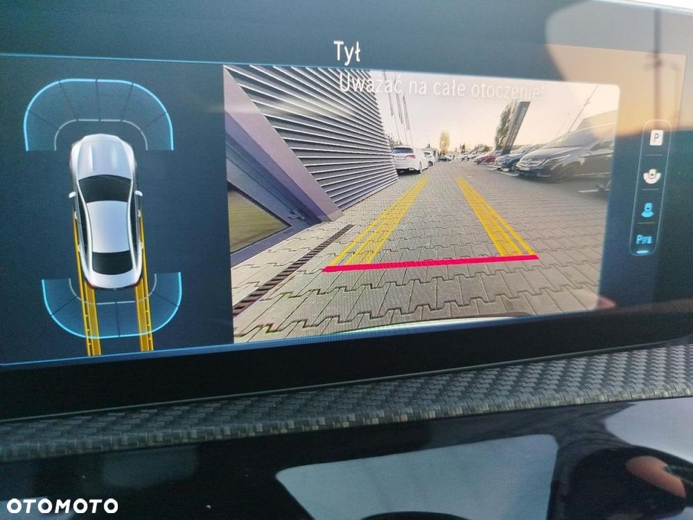 Mercedes-Benz CLA - 16