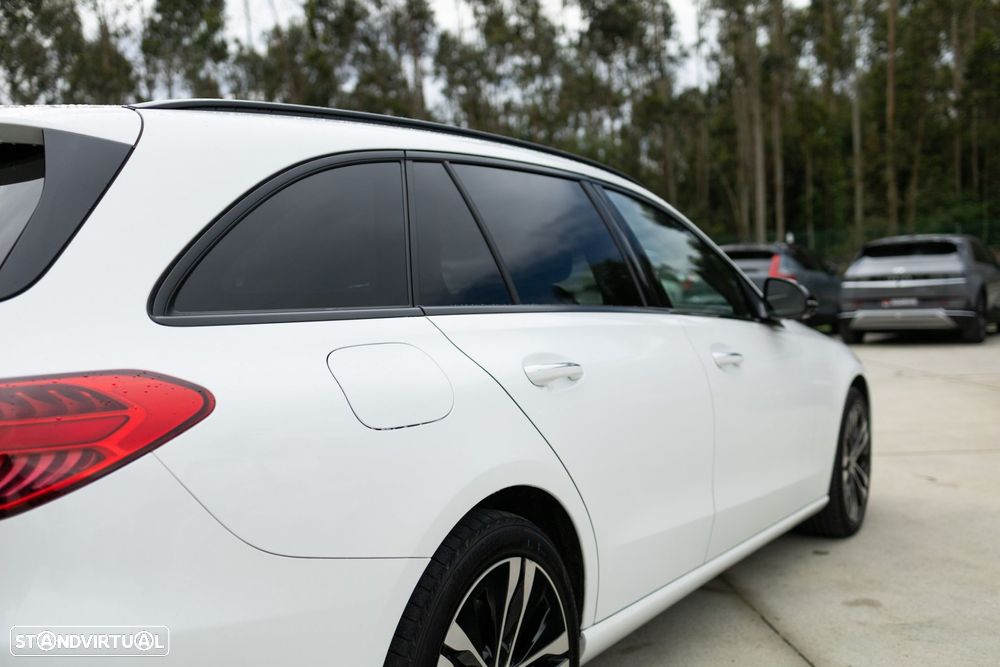 Mercedes-Benz C 300 e Avantgarde - 21