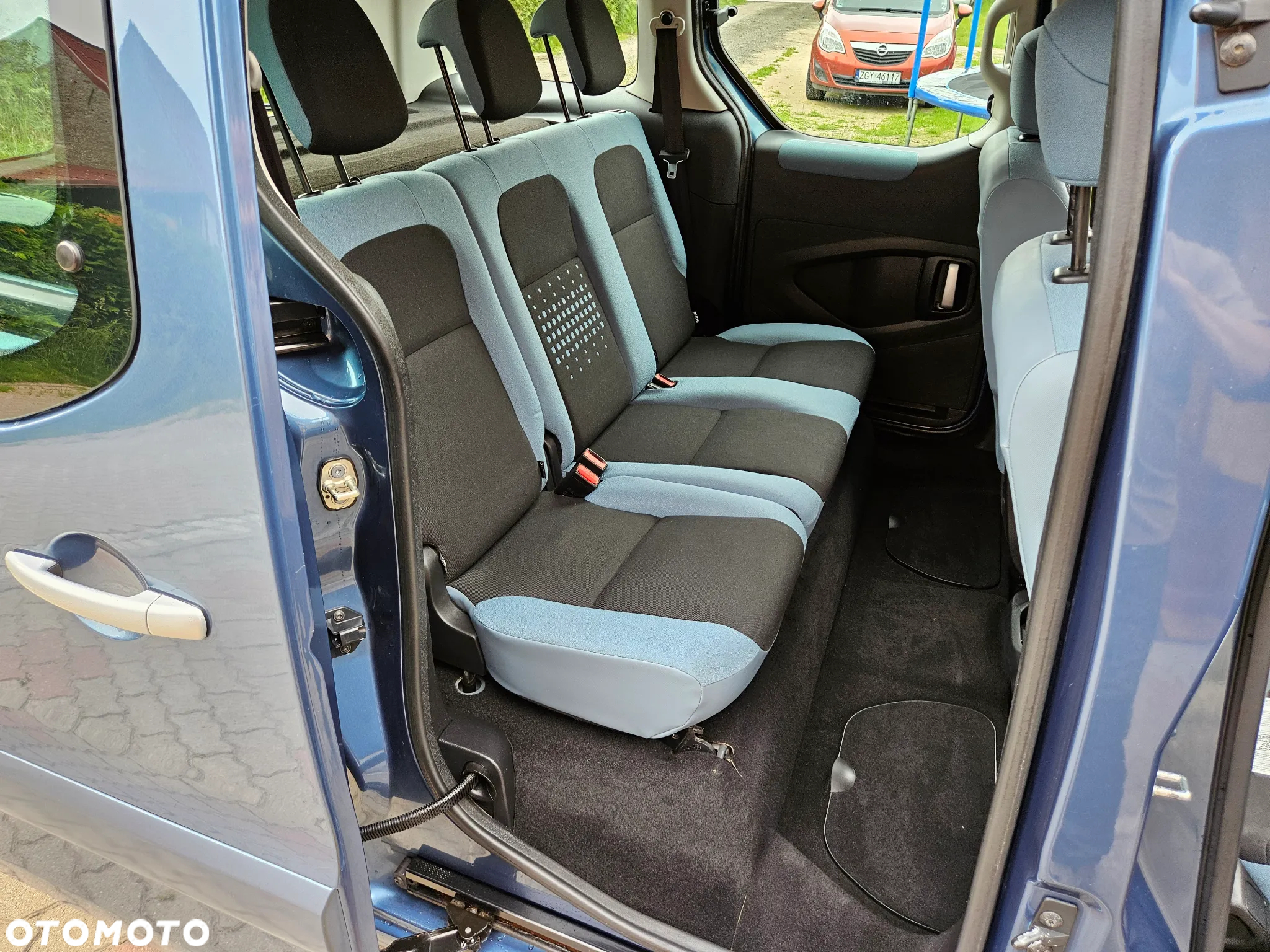 Citroën Berlingo e-HDi 90 FAP EGS6 Multispace - 16