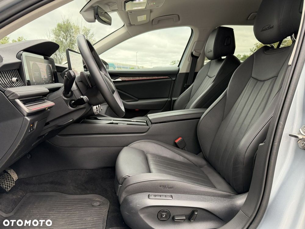 Skoda Superb 2.0 TDI SCR 4x4 L&K DSG - 19