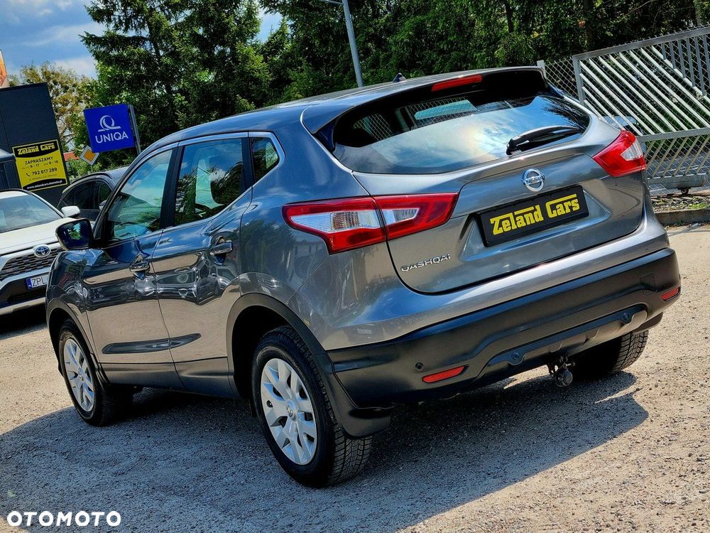 Nissan Qashqai 1.2 DIG-T Visia Xtronic - 7