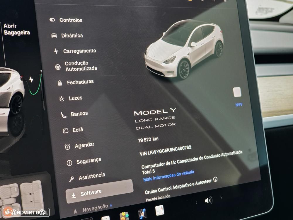 Tesla Model Y Long Range Dual Motor AWD - 14