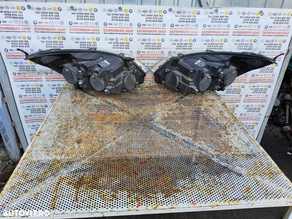 Far Ford Transit Custom Faruri stânga dreapta Custom Europa 2012-2018 - 6