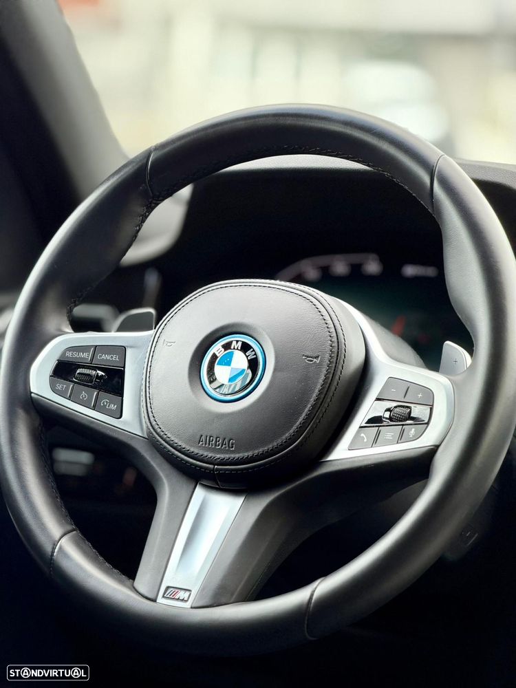 BMW 320 e Pack M Auto - 31