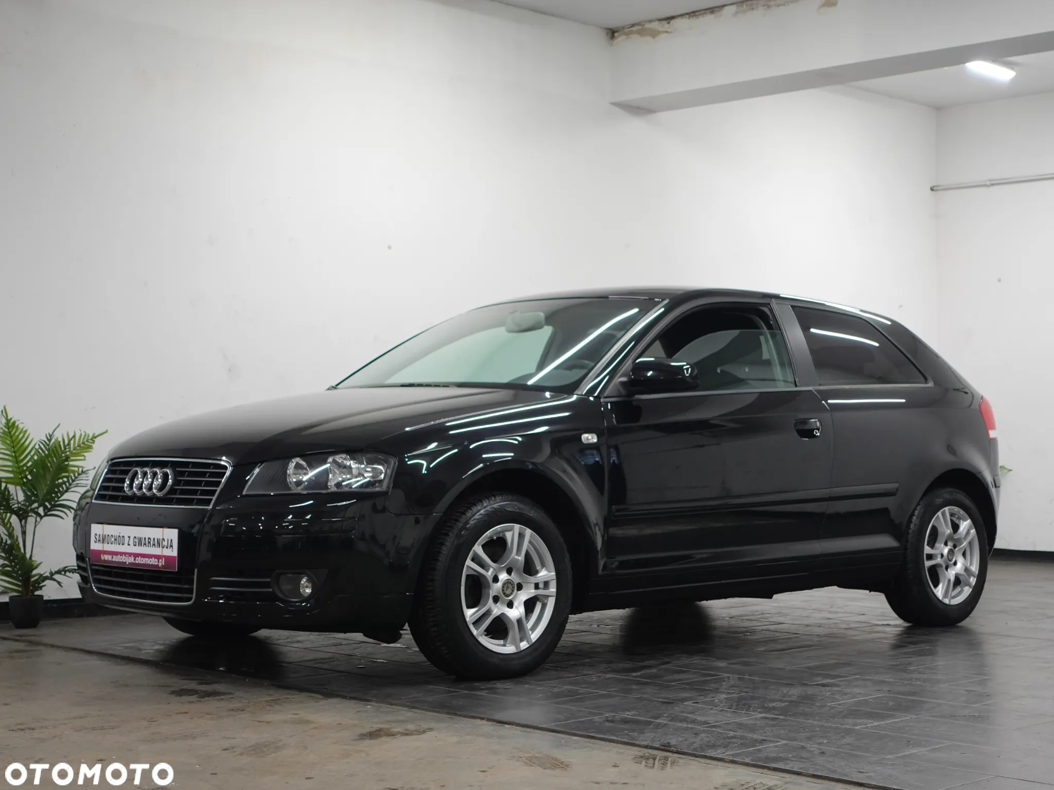 Audi A3 1.6 Ambiente - 4