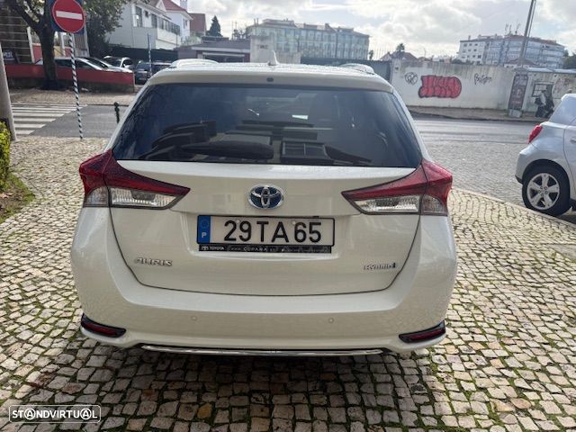 Toyota Auris Touring Sports 1.8 HSD Exclusive+TSS - 2