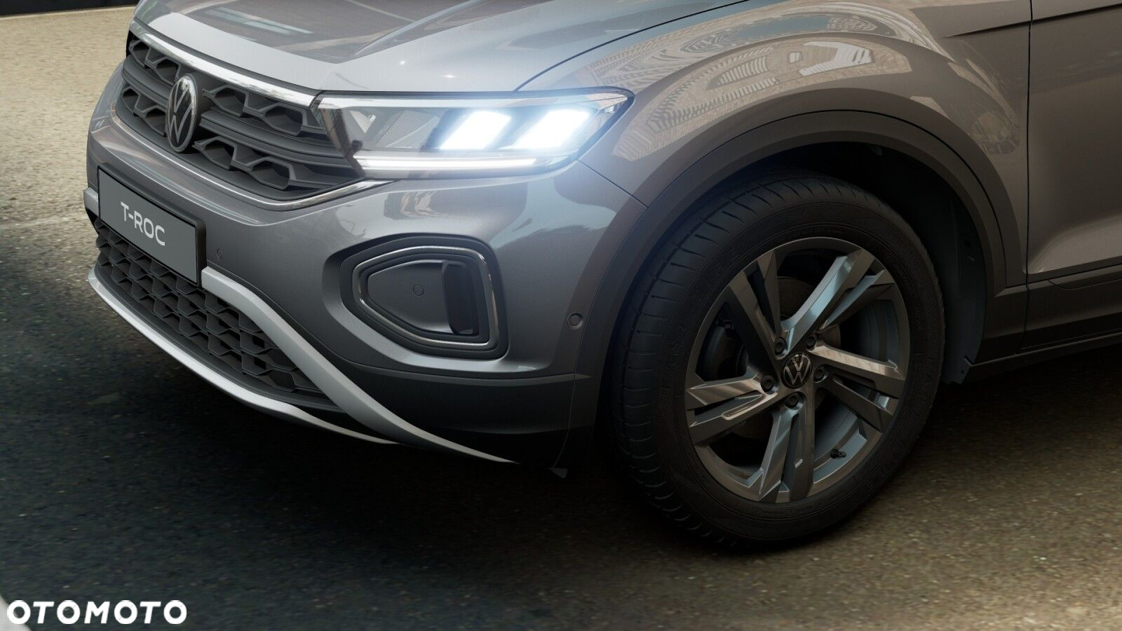 Volkswagen T-Roc - 8