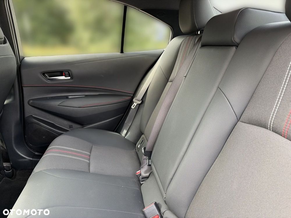 Toyota Corolla 1.8 Hybrid GR Sport - 16