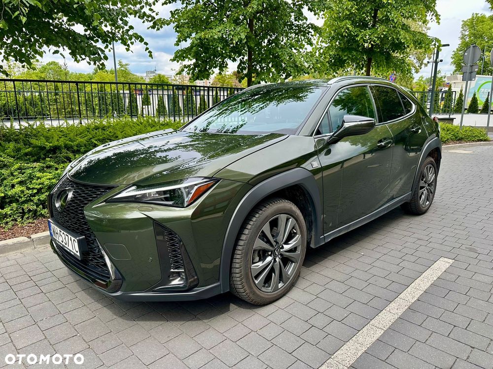 Lexus UX