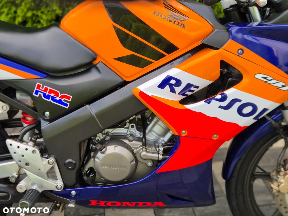 Honda CBR - 8