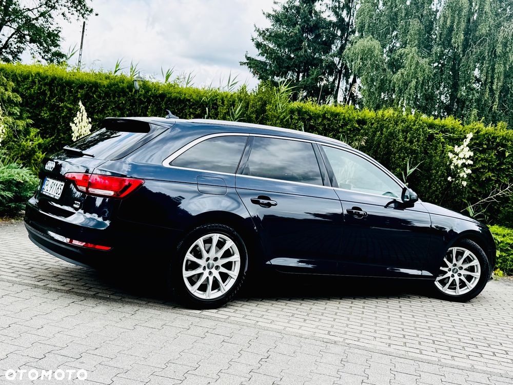 Audi A4 Avant 2.0 TDI ultra S tronic - 26