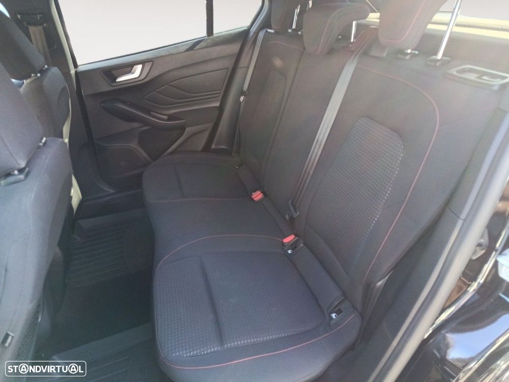Ford Focus 1.0 EcoBoost ST-Line - 13