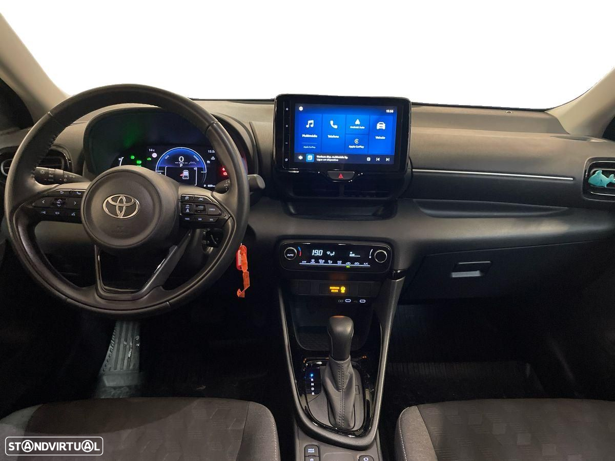Toyota Yaris - 8