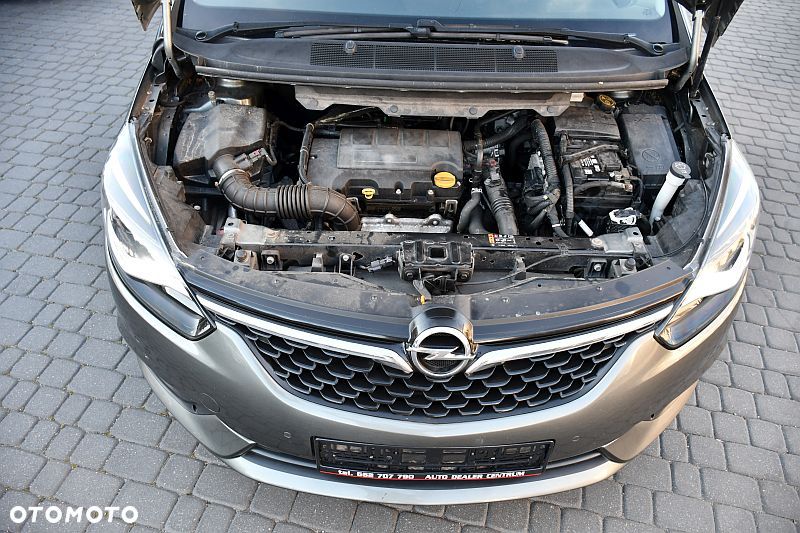 Opel Zafira Tourer 1.4 Turbo Innovation - 38