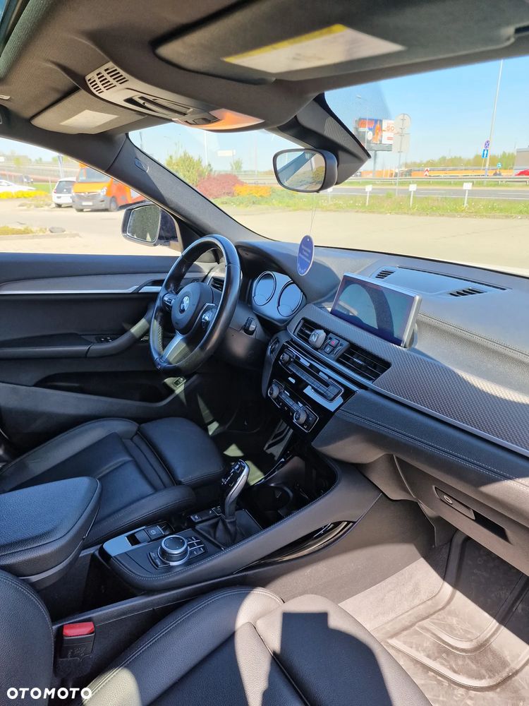 BMW X2 xDrive20i Advantage Plus - 18