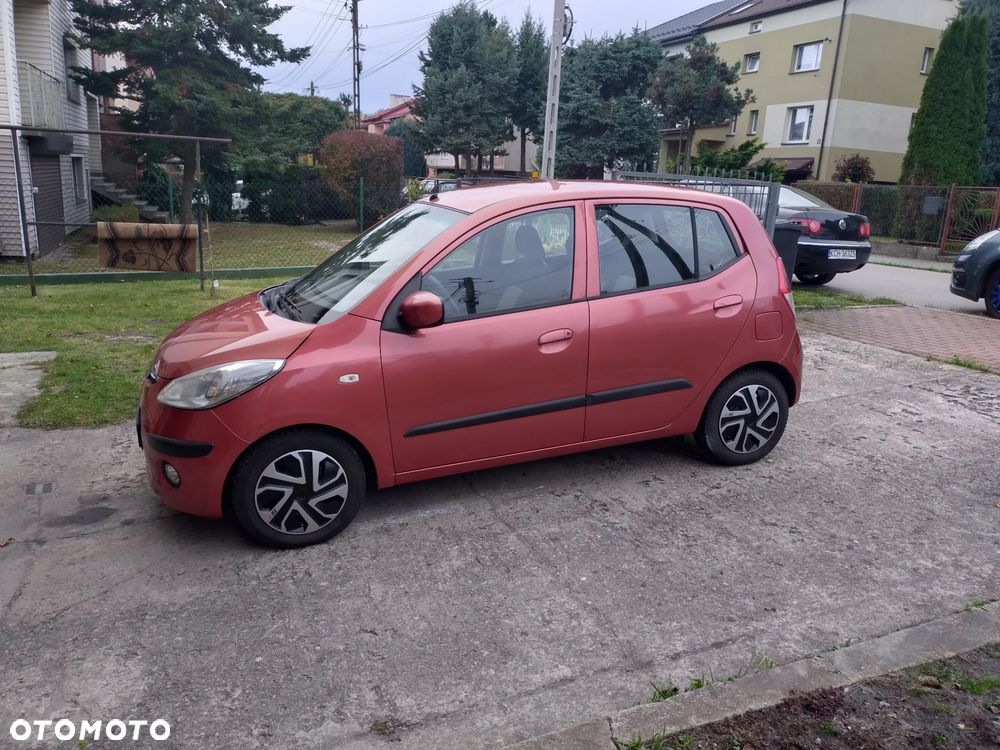 Hyundai i10 - 10