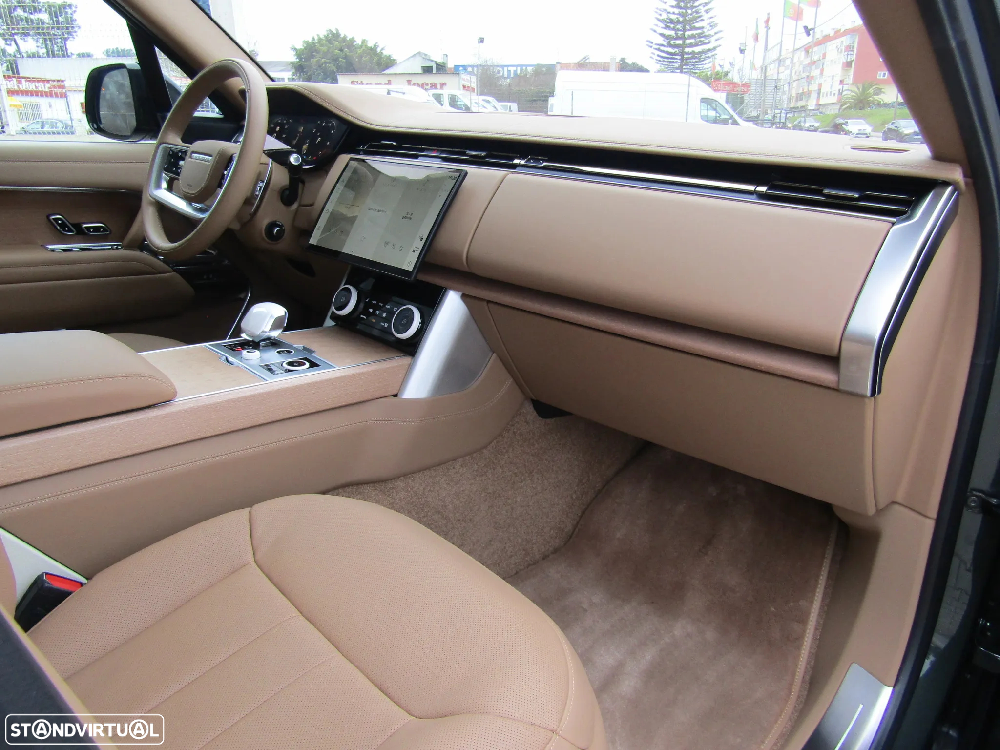 Land Rover Range Rover 4.4 P530 SV - 30