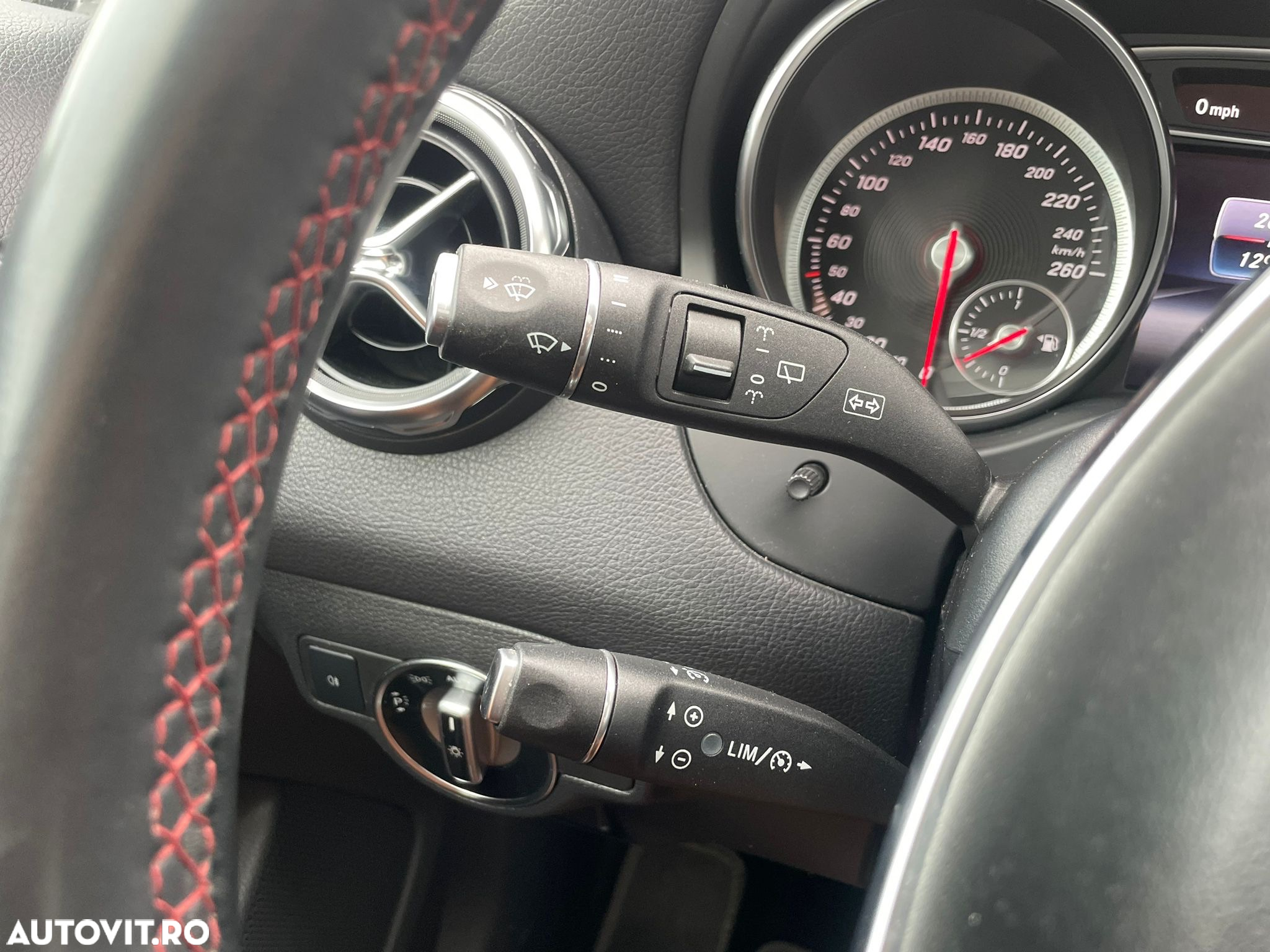 Mercedes-Benz GLA 200 d Aut. - 22
