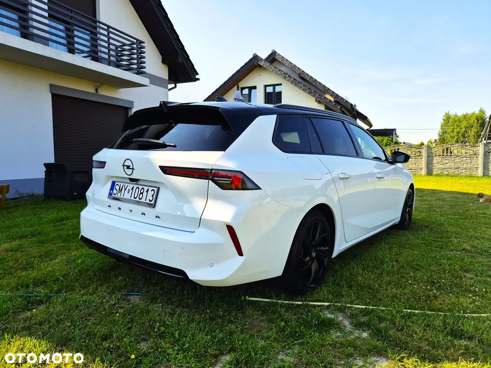 Opel Astra 1.2 T GS Line S&S - 9