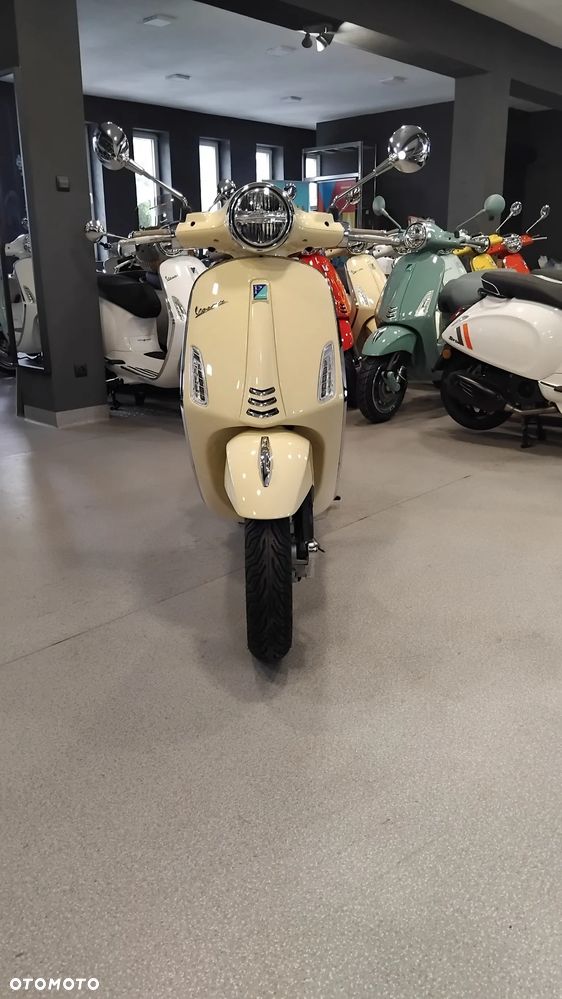 Vespa Primavera - 5